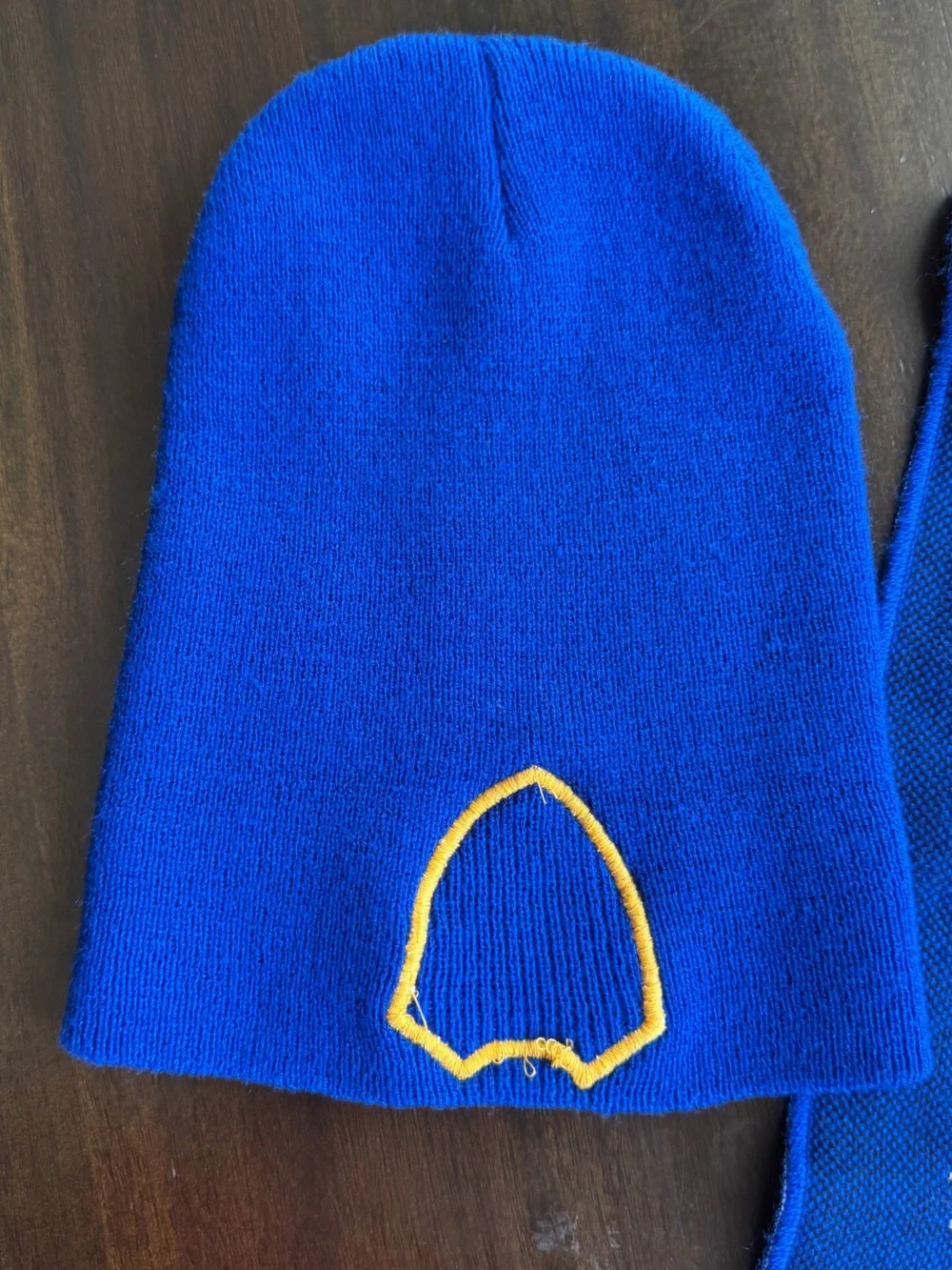 Boca Juniors Soccer Winter Hat & Scarf Set – Excellent Condition